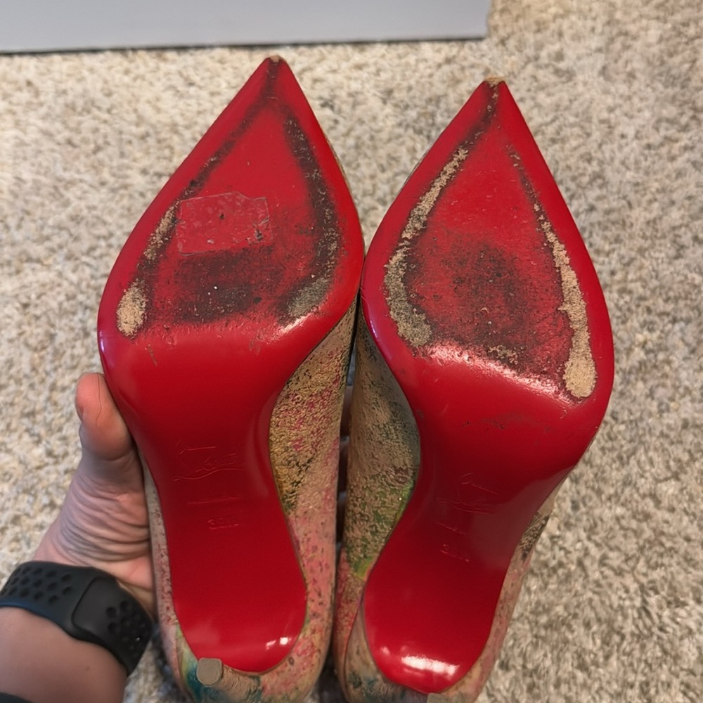 Christian Louboutin Pigalles follies - Picture 11 of 15